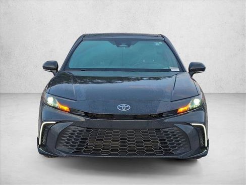 Used 2025 Toyota Camry SE w/ Multimedia Upgrade Package FWD image 2