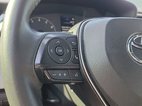 Used 2025 Toyota Corolla SE FWD image 25