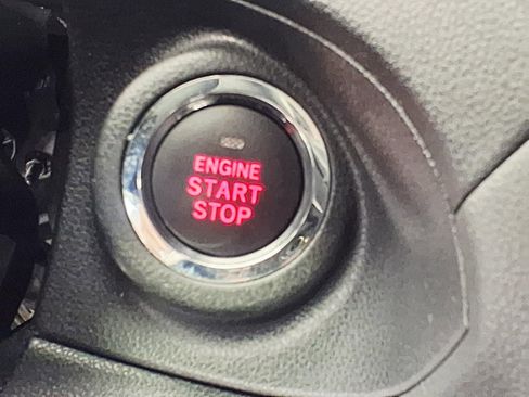 Certified 2024 Subaru Ascent Premium w/ Convenience Package image 19