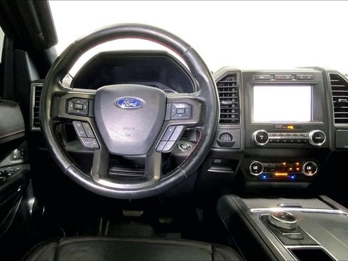 Used 2020 Ford Expedition Limited w/ Equipment Group 303A RWD image 4