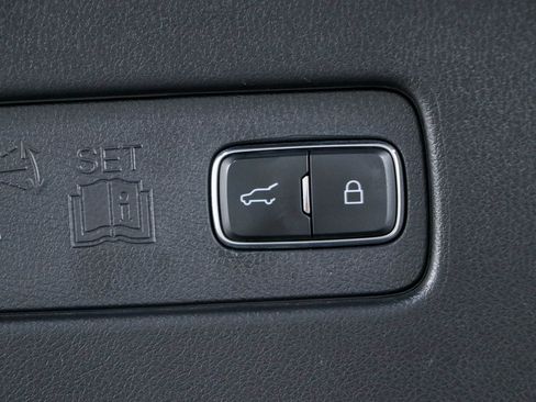 Used 2021 Lincoln Aviator Reserve w/ Equipment Group 201A AWD/4WD image 32