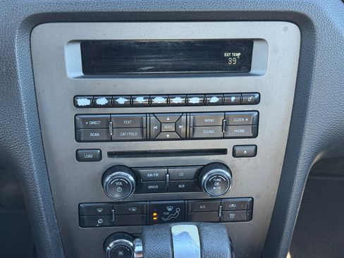 Used 2012 Ford Mustang V6 image 12