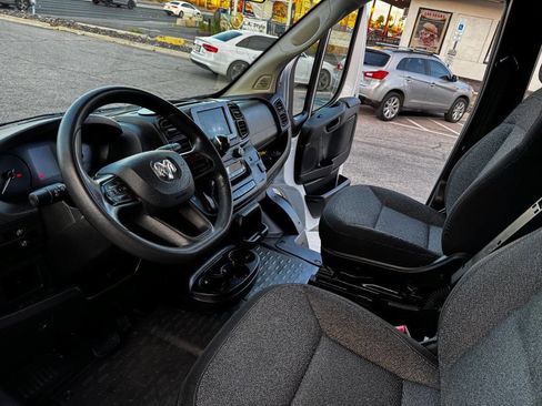 Used 2023 RAM ProMaster 2500 image 31