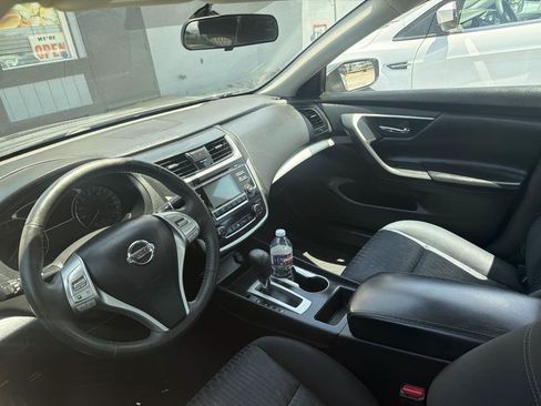 Used 2017 Nissan Altima 2.5 SV FWD image 5