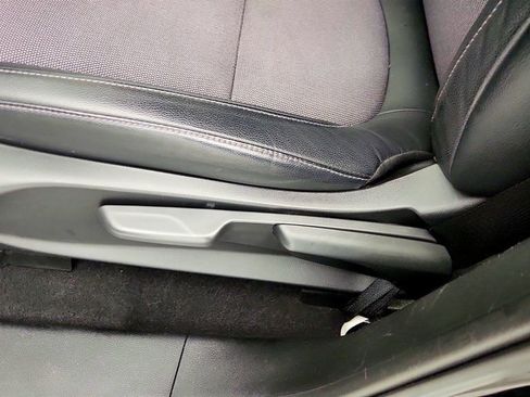 Used 2018 Honda Clarity Plug-In Hybrid image 11