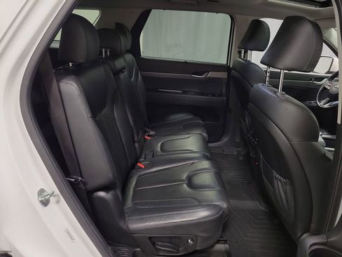 Used 2022 Hyundai Palisade SEL w/ 8P Bench Seat Package AWD/4WD image 27