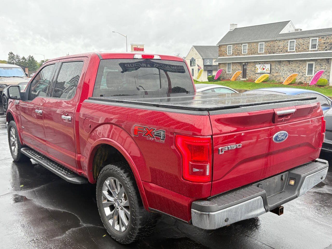 Used 2017 Ford F150 Lariat w/ Equipment Group 502A Luxury AWD/4WD image 5