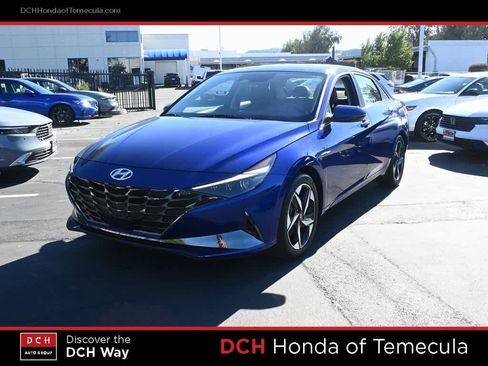 Used 2022 Hyundai Elantra Limited image 1