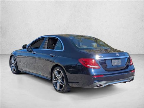 Used 2017 Mercedes-Benz E 300 image 5