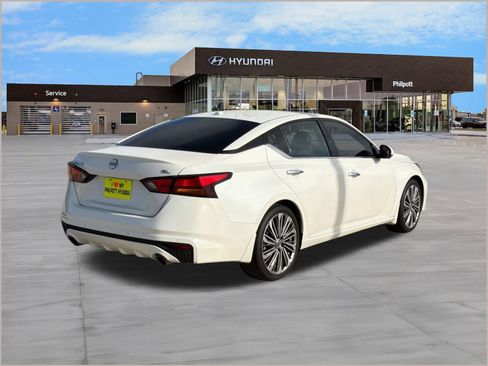 Used 2024 Nissan Altima 2.5 SL image 9