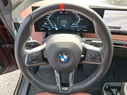Used 2025 BMW iX M60 image 20