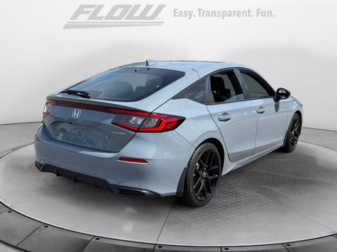 Used 2024 Honda Civic Sport image 9