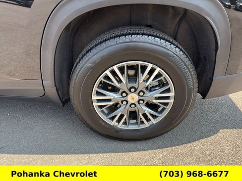 Used 2025 Chevrolet Traverse LT w/ LPO, Floor Liner Package AWD/4WD image 26