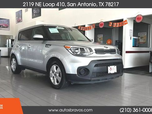 Used 2018 Kia Soul FWD image 38