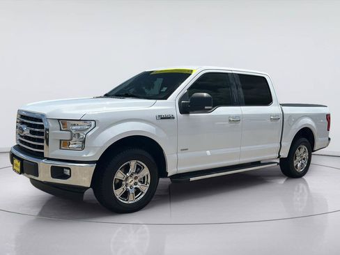 Used 2017 Ford F150 XLT w/ Equipment Group 302A Luxury RWD image 3