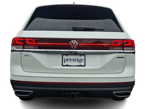 Used 2025 Volkswagen Atlas SEL image 5