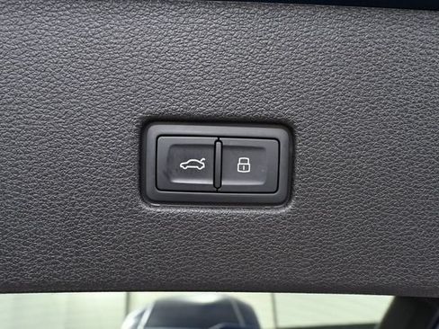 Used 2021 Audi RS Q8 AWD/4WD image 44