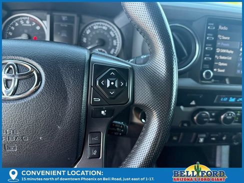 Used 2022 Toyota Tacoma TRD Off-Road RWD image 30