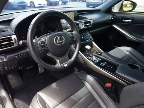 Used 2014 Lexus IS 250 w/ F-Sport Package RWD image 6