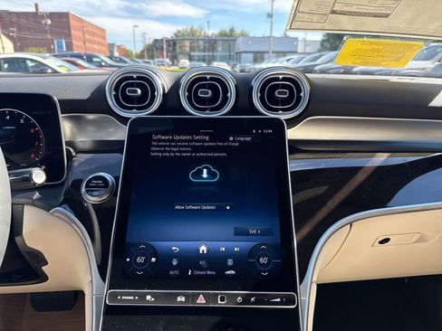 New 2026 Mercedes-Benz GLC 300 4MATIC image 22