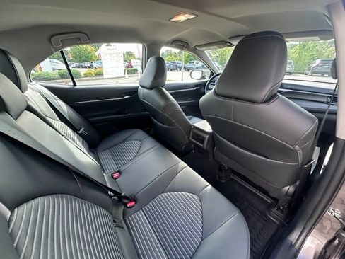 Used 2024 Toyota Camry SE w/ Cold Weather Package AWD/4WD image 12