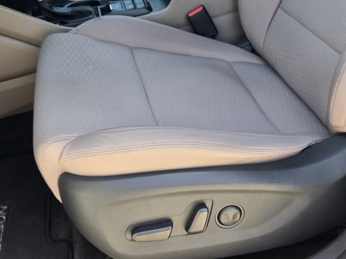 Used 2019 Hyundai Tucson Sport w/ Cargo Package FWD image 22
