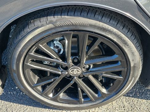 Used 2025 Toyota Camry SE w/ Multimedia Upgrade Package image 10