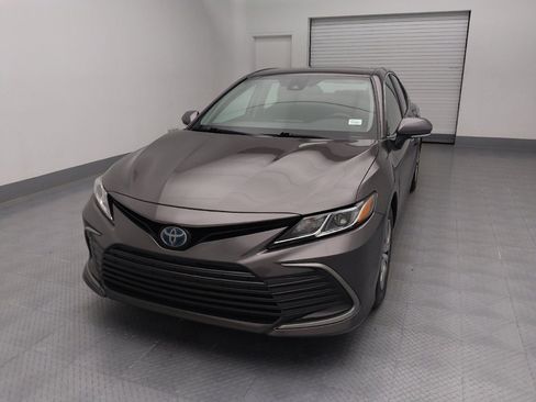 Used 2022 Toyota Camry LE image 15