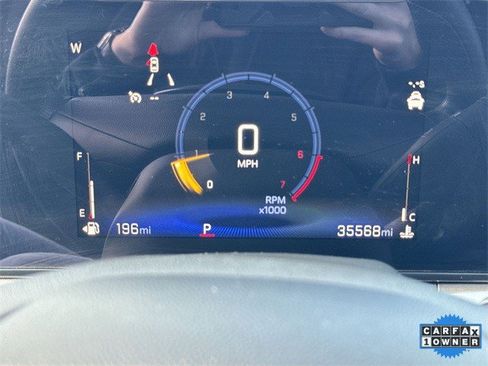 Used 2024 Chevrolet Trax LT w/ LPO, Blackout Package image 15