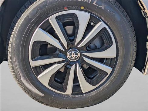 Used 2019 Toyota Prius Prime Plus image 22