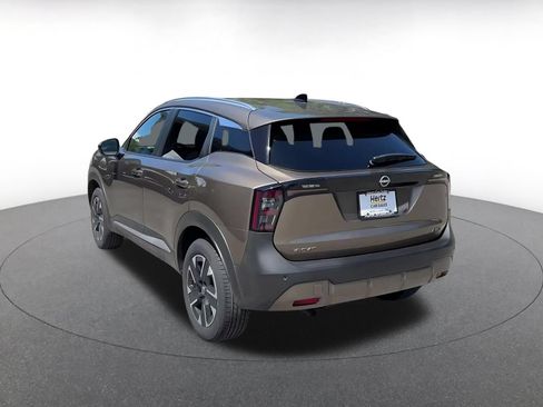 Used 2026 Nissan Kicks SV w/ Cold Weather Package AWD/4WD image 8