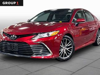 Used 2021 Toyota Camry XLE video 1
