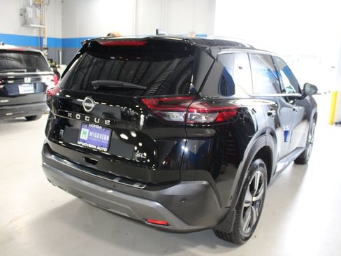 Used 2023 Nissan Rogue SL w/ SL Premium Package FWD image 25