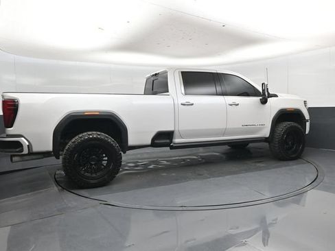 Used 2024 GMC Sierra 2500 Denali Ultimate AWD/4WD image 28