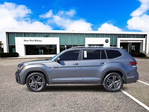 Used 2022 Volkswagen Atlas SEL R-Line image 5