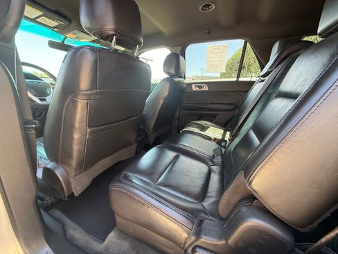 Used 2014 Ford Explorer Limited FWD image 14