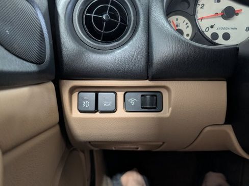 Used 2002 MAZDA MX-5 Miata LS RWD image 17