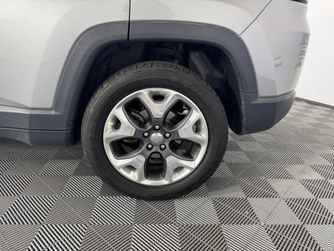 Used 2021 Jeep Compass Limited w/ Elite Interior Group AWD/4WD image 13