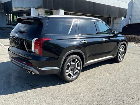 Used 2025 Hyundai Palisade Limited FWD image 5