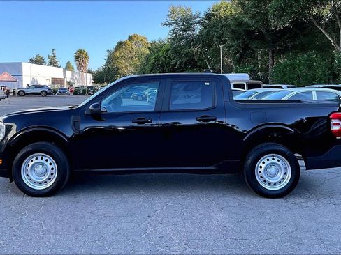 Used 2023 Ford Maverick XL FWD image 7