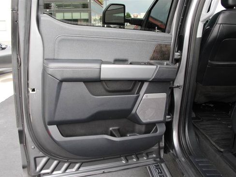 Used 2023 Ford F350 Lariat w/ Lariat Ultimate Package AWD/4WD image 26
