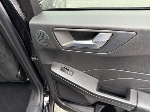 Used 2023 Ford Escape Active w/ Tech Pack #2 image 26