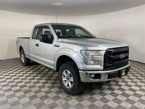 Used 2017 Ford F150 XL w/ Equipment Group 101A Mid AWD/4WD image 25