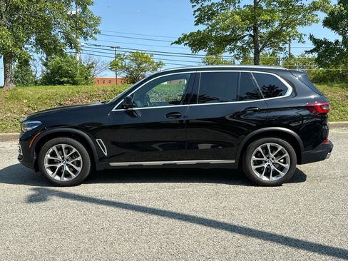 Certified 2022 BMW X5 xDrive40i w/ Premium Package image 5