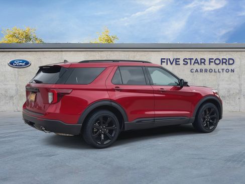 Certified 2023 Ford Explorer ST-Line w/ Class IV Trailer Tow Package RWD image 8