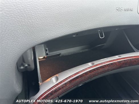 Used 2001 Volvo S60 2.4T image 17