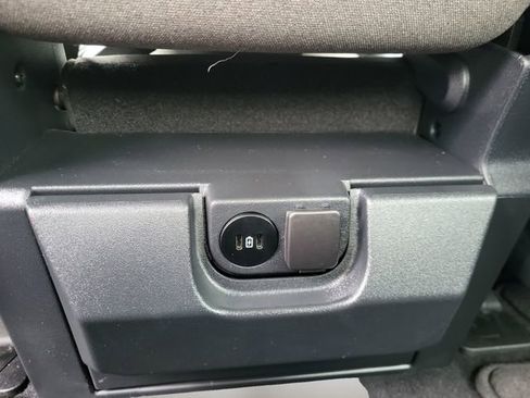 Used 2024 Ford F150 XLT image 21