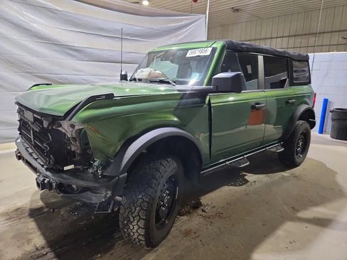 Used 2022 Ford Bronco Black Diamond AWD/4WD image 2