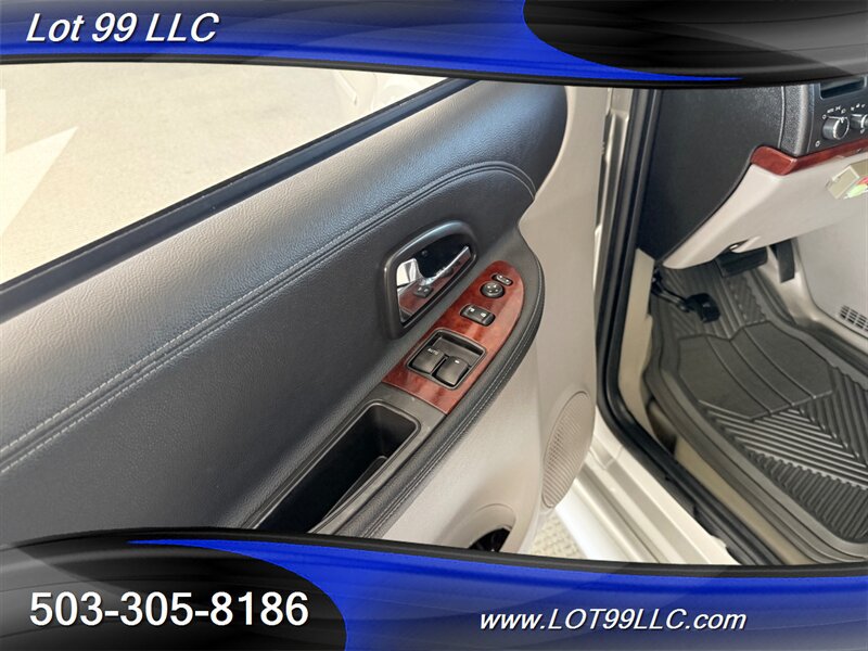Used 2007 Buick Terraza CXL w/ Driver Confidence Package FWD image 36