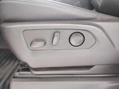 Used 2024 Chevrolet Silverado 3500 LTZ w/ LTZ Texas Edition image 43